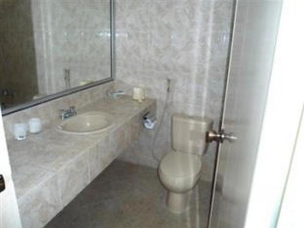 Jembel Hotel Safari מראה חיצוני תמונה